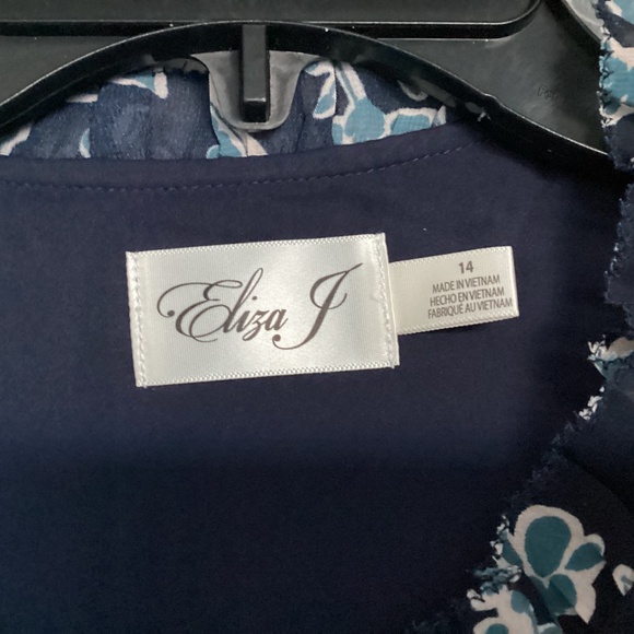 Eliza J Botanical Print Blouson Sleeve Tiered Dress, size 14 - Picture 6 of 11